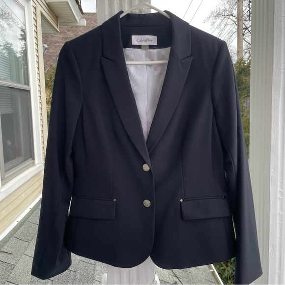 Calvin Klein Flap-Pocket Two-Button Blazer Size 12P - Picture 2 of 14